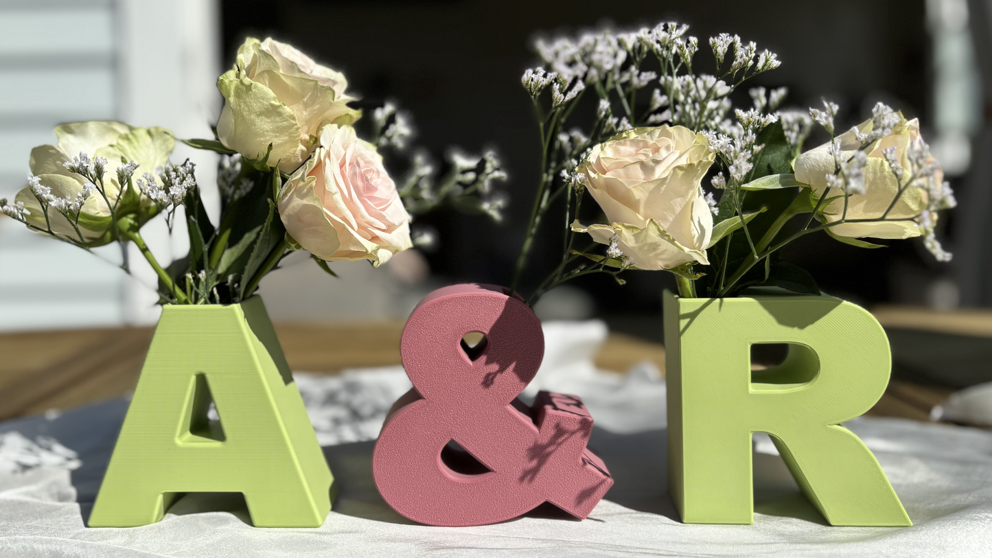 Desktop pots for pens & pencils, brushes, makeup brushes or flowers. Decorative containers for anything or nothing!