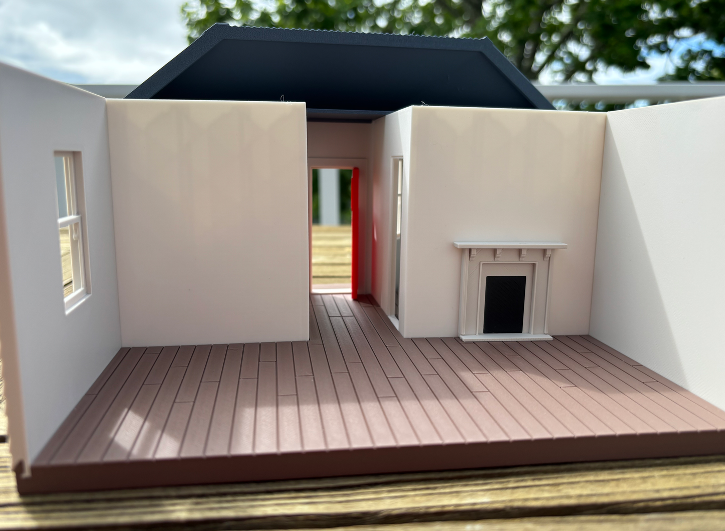 Colonial Villa Style Doll House